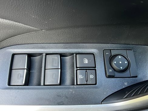 New 2025 Toyota RAV4 XLE w/ Convenience Package image 12