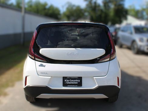 New 2025 Kia Soul LX image 8