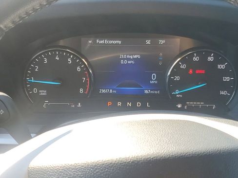 Used 2022 Ford Explorer XLT image 11