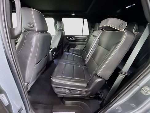 Used 2022 GMC Yukon SLT AWD/4WD image 26