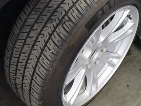 Used 2021 Tesla Model Y 2WD image 37