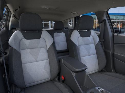 New 2026 Chevrolet Trax LS w/ LS Convenience Package image 16