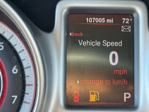 Used 2013 Dodge Journey SXT w/ Flexible Seating Group image 38