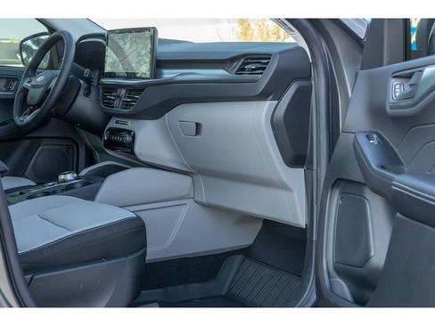 Used 2025 Ford Escape Active w/ Tech Pack #1 image 10