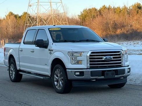 Used 2017 Ford F150 XLT w/ Equipment Group 302A Luxury image 35