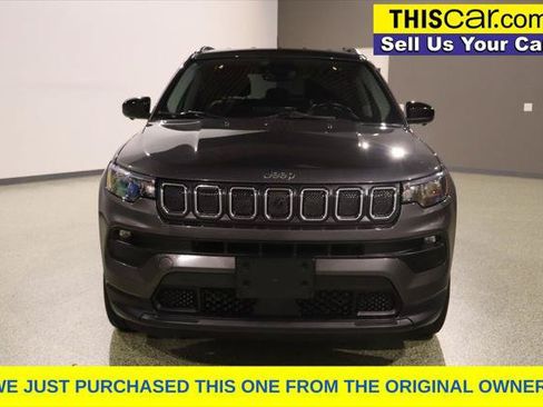 Used 2022 Jeep Compass Latitude AWD/4WD image 3