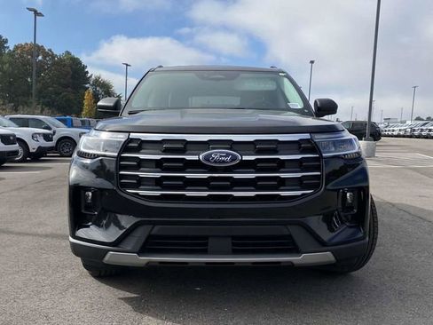 New 2026 Ford Explorer Active image 8