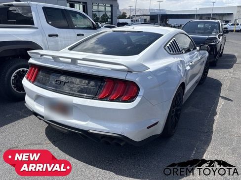 Used 2019 Ford Mustang GT Premium w/ GT Performance Package RWD image 4