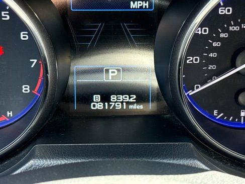 Used 2019 Subaru Outback 2.5i Limited AWD/4WD image 19