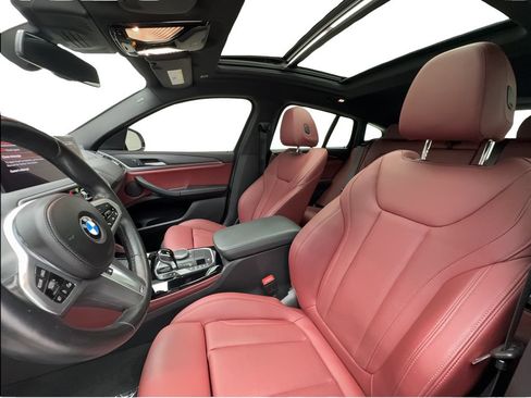Used 2023 BMW X4 xDrive30i w/ M Sport Package AWD/4WD image 19
