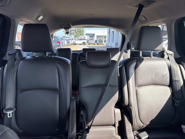 Used 2018 Honda Odyssey Elite image 12