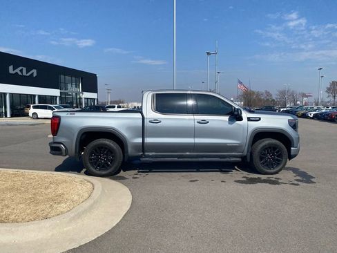 Used 2023 GMC Sierra 1500 Elevation w/ Elevation Premium Package image 8