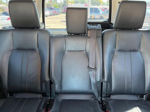 Used 2016 Land Rover LR4 HSE Silver Edition image 41