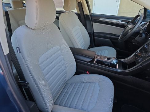 Used 2018 Ford Fusion S image 25