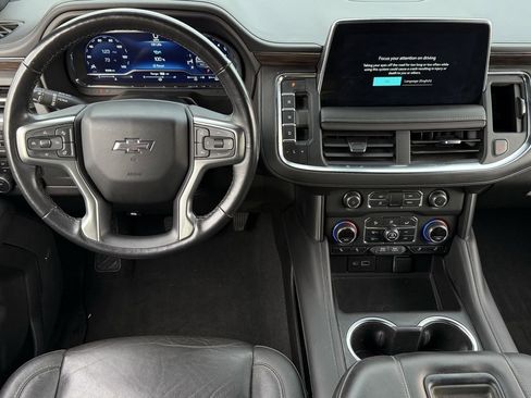 Certified 2022 Chevrolet Tahoe Z71 w/ Luxury Package image 12