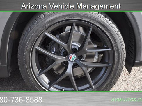 Used 2018 Alfa Romeo Stelvio Ti Sport image 17