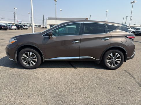Used 2017 Nissan Murano S w/ Navigation Package AWD/4WD image 2