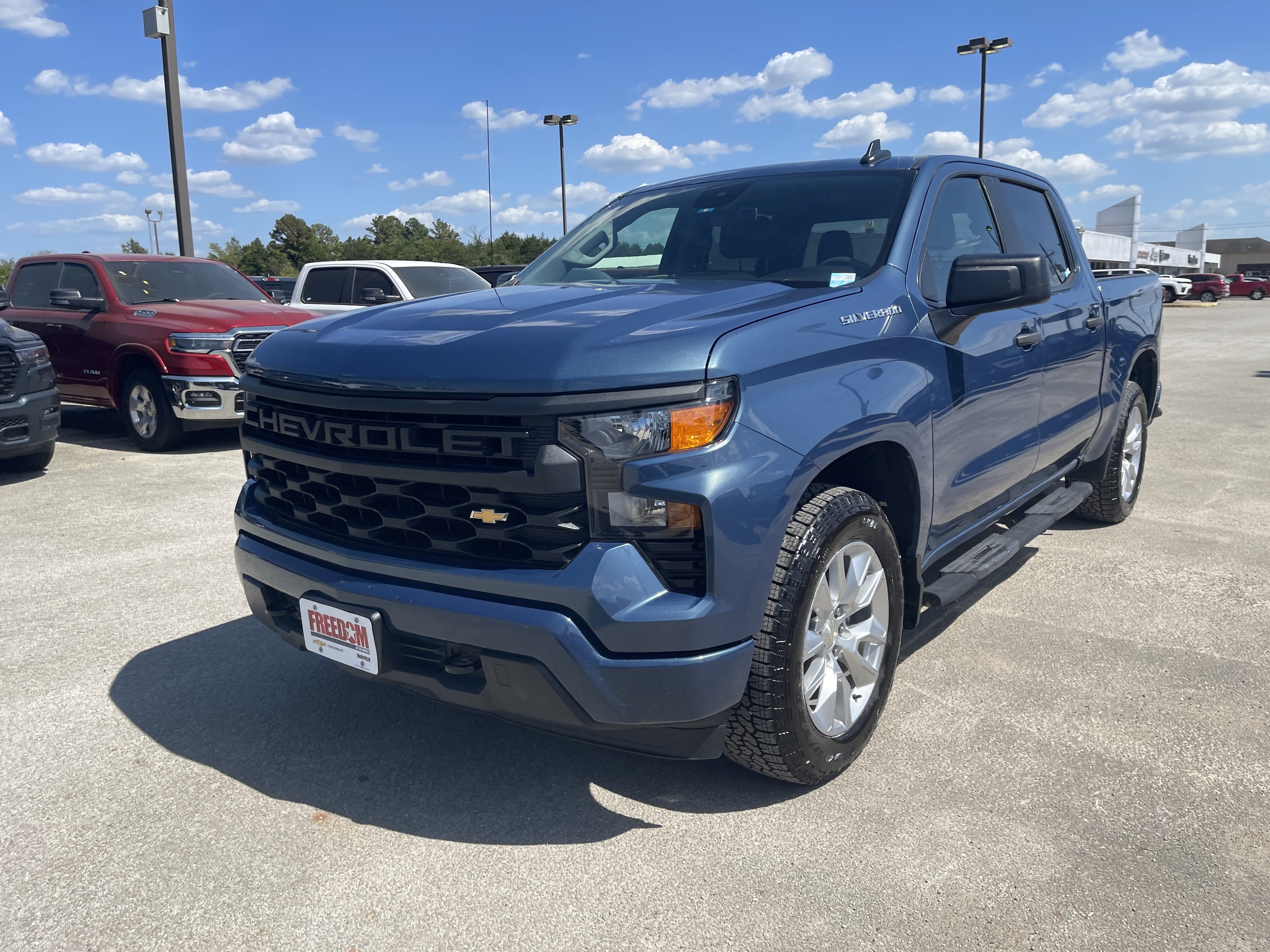 Used 2024 Chevrolet Silverado 1500 Custom RWD image 8