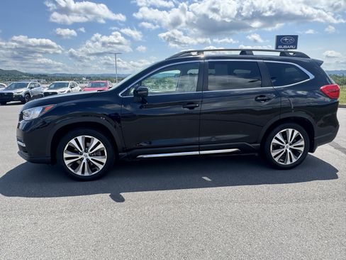 Used 2021 Subaru Ascent Limited w/ Technology Package AWD/4WD image 7