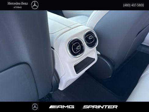 Certified 2025 Mercedes-Benz GLC 300 image 21