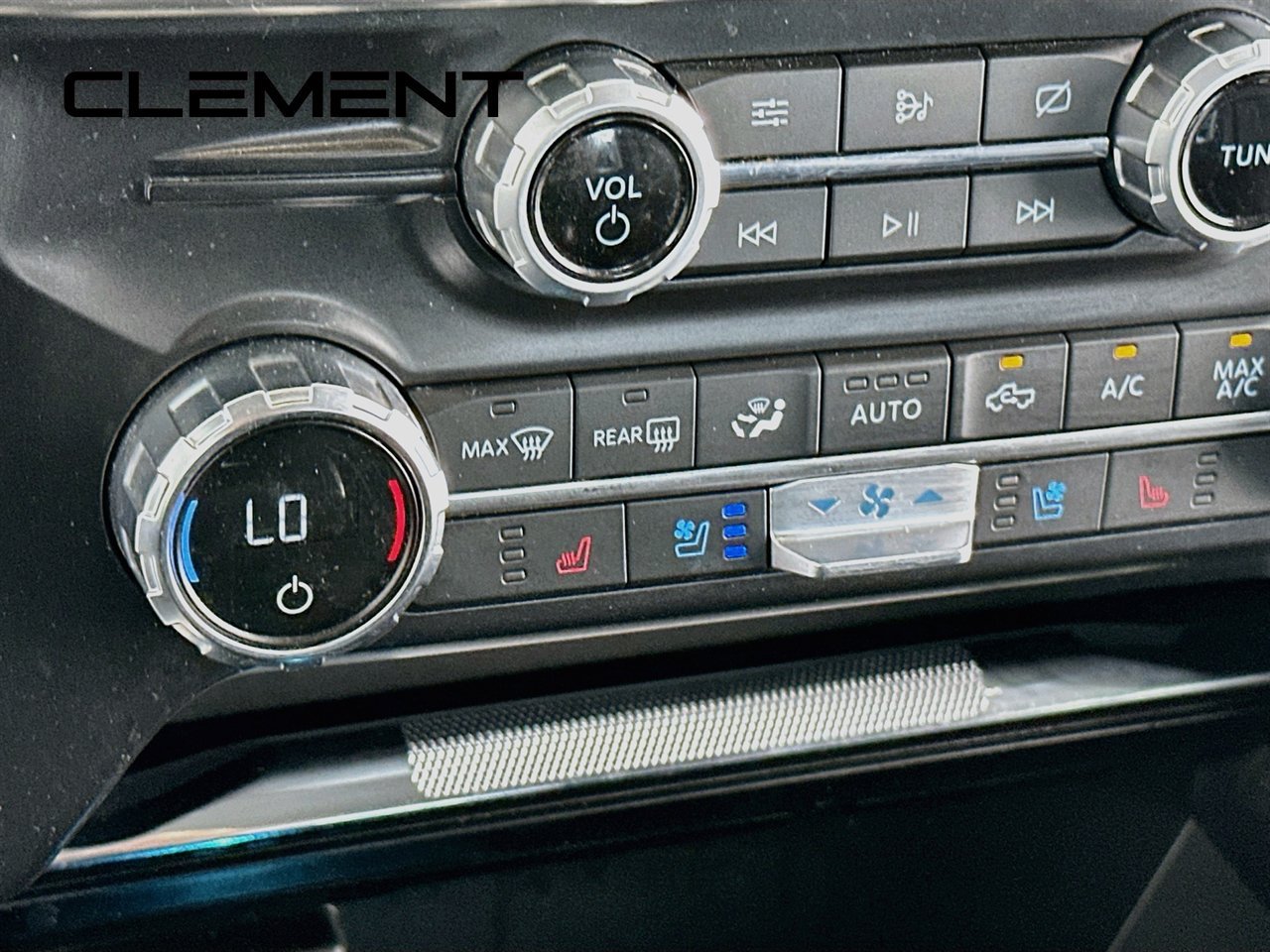 Used 2021 Ford F150 Lariat AWD/4WD image 20