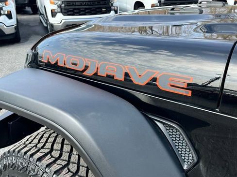 Used 2021 Jeep Gladiator Mojave image 12