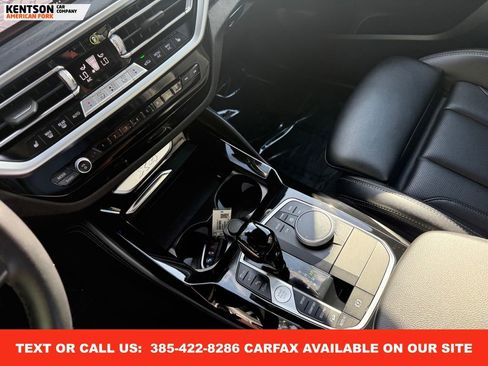 Used 2025 BMW X4 xDrive30i image 25