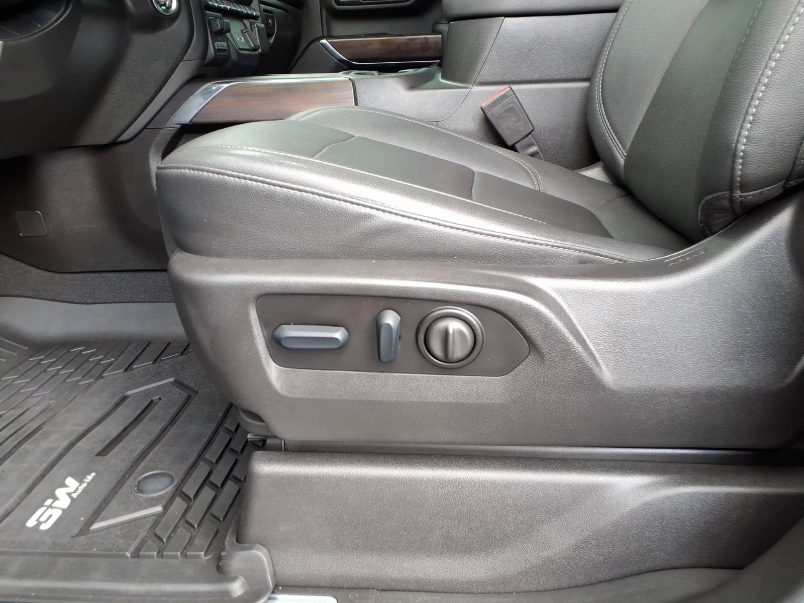 Used 2022 GMC Sierra 2500 SLT w/ SLT Premium Package AWD/4WD image 23