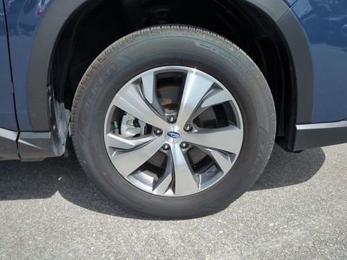 Used 2025 Subaru Ascent Premium AWD/4WD image 10