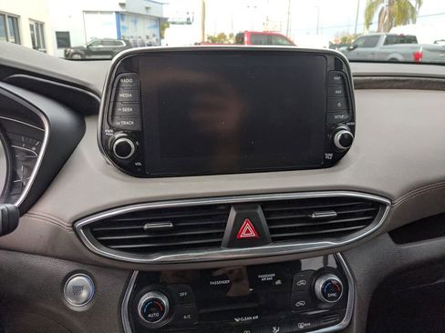 Used 2020 Hyundai Santa Fe Limited image 21