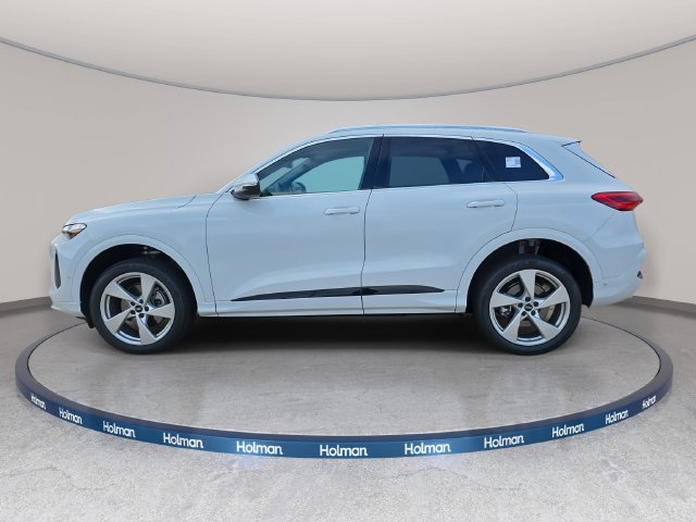 Used 2025 Audi Q5 Premium Plus w/ Premium Plus AWD/4WD image 8