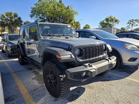 Used 2024 Jeep Wrangler Willys image 7