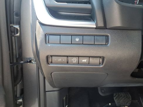 Used 2023 Nissan Rogue SV w/ SV Premium B Package AWD/4WD image 11