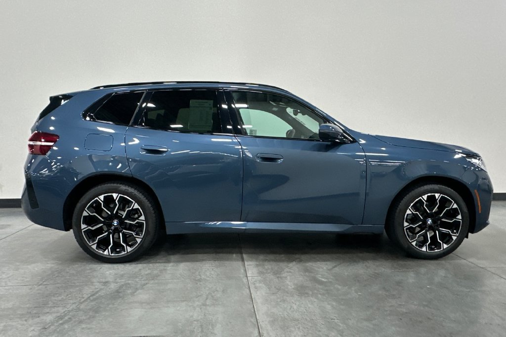 Used 2026 BMW X3 xDrive30i w/ M Sport Package AWD/4WD image 3