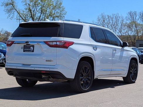 Used 2019 Chevrolet Traverse High Country AWD/4WD image 8