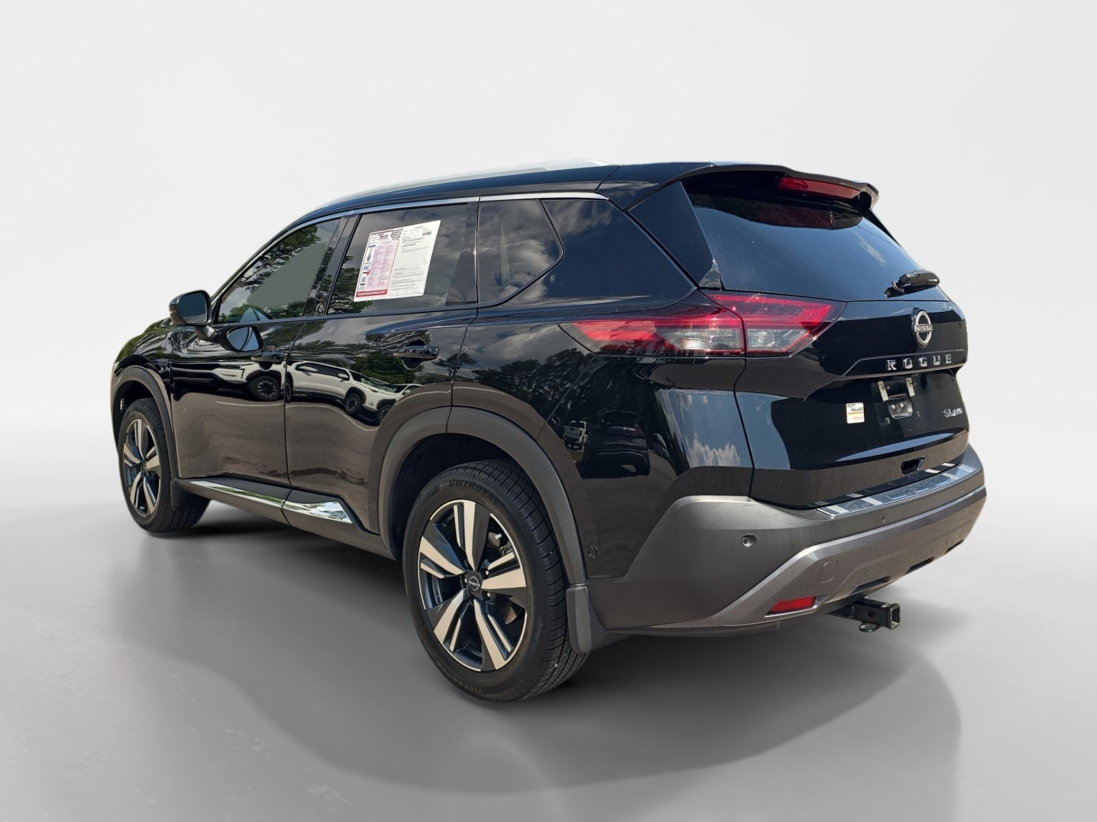 Used 2023 Nissan Rogue SL w/ SL Premium Package AWD/4WD image 3