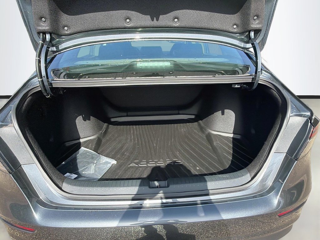 Certified 2025 Honda Accord LX image 26