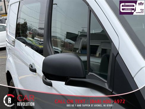 Used 2022 Ford Transit Connect XL image 40