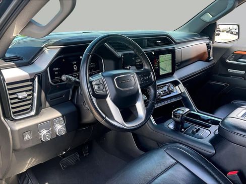 Used 2022 GMC Sierra 1500 Denali RWD image 18