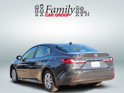 Used 2025 Toyota Camry LE FWD image 3