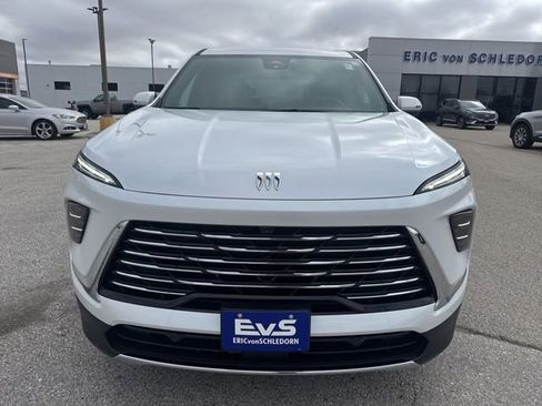 Used 2025 Buick Enclave Preferred w/ Trailering Package, 5000 lbs. image 2