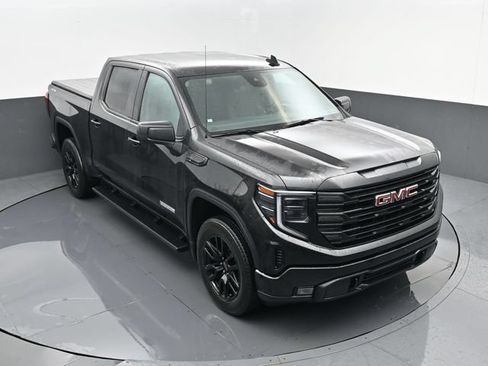 Used 2024 GMC Sierra 1500 Elevation AWD/4WD image 19