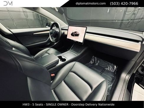 Used 2023 Tesla Model 3 Standard Range RWD image 18
