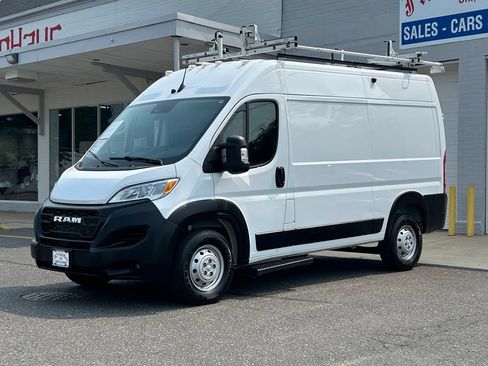 Used 2023 RAM ProMaster 1500 FWD image 3