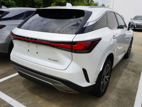 Used 2023 Lexus RX 350 Premium w/ Cold Area Package FWD image 5