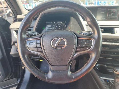 Used 2021 Lexus UX 250h w/ Premium Package AWD/4WD image 8