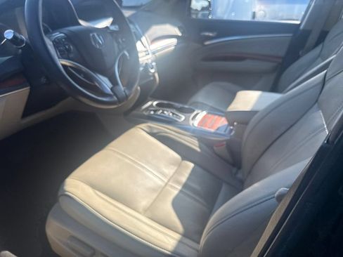 Used 2017 Acura MDX w/ Advance Package AWD/4WD image 3