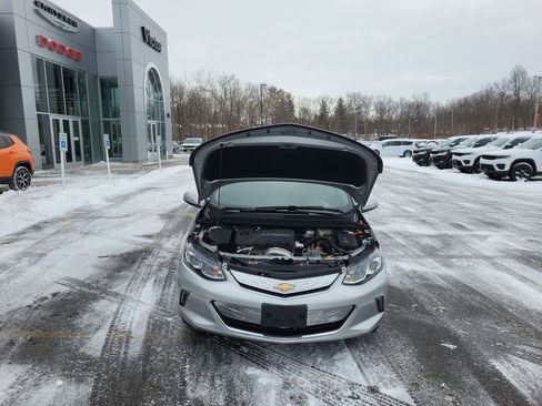 Used 2018 Chevrolet Volt Premier image 22