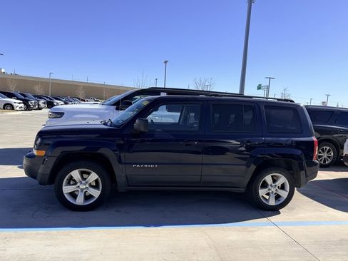 Used 2016 Jeep Patriot Latitude image 1