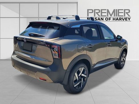 New 2026 Nissan Kicks SV w/ SV Premium Package FWD image 6
